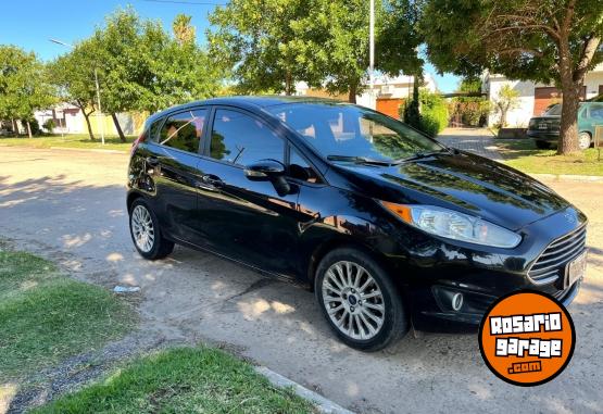 Autos - Ford Fiesta Kinetic 2014 Nafta 110000Km - En Venta