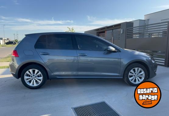 Autos - Volkswagen Golf 2016 Nafta 140000Km - En Venta