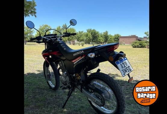 Motos - Honda XR 250 Tornado 2023 Nafta 2000Km - En Venta