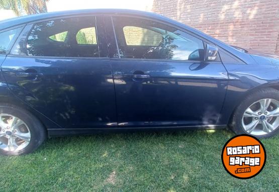 Autos - Ford Focus 2014 Nafta 129000Km - En Venta