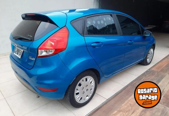 Autos - Ford Fiesta kd s 2015 Nafta 140000Km - En Venta