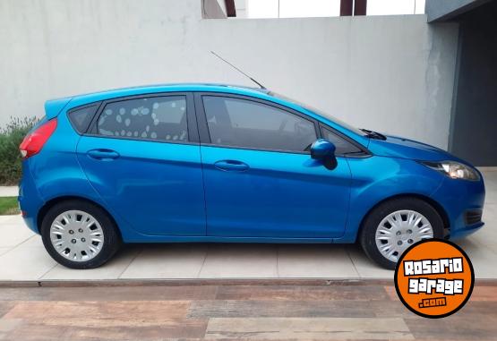 Autos - Ford Fiesta kd s 2015 Nafta 140000Km - En Venta