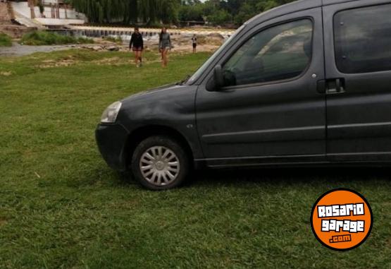 Autos - Citroen Berlingo 2011 Diesel 230000Km - En Venta