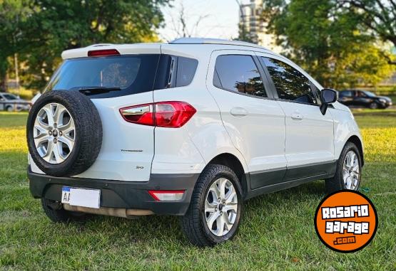 Autos - Ford Ecosport titanium 2016 Nafta 95000Km - En Venta