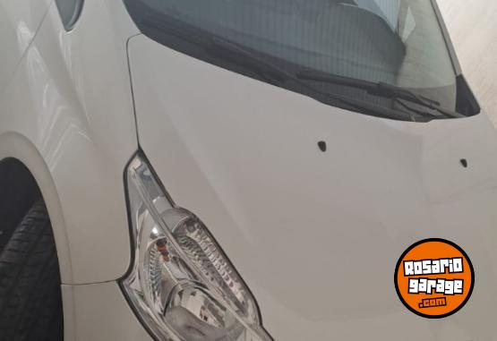 Autos - Peugeot 208 Allure Touchscreen 2014 Nafta 32000Km - En Venta