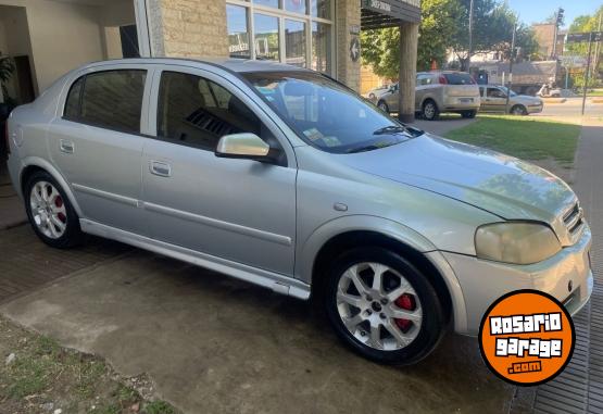 Autos - Chevrolet Astra ll 2.0 GLS 2011 GNC 220000Km - En Venta