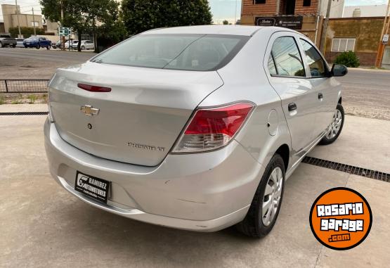 Autos - Chevrolet PRISMA LT 2015 Nafta 85371Km - En Venta