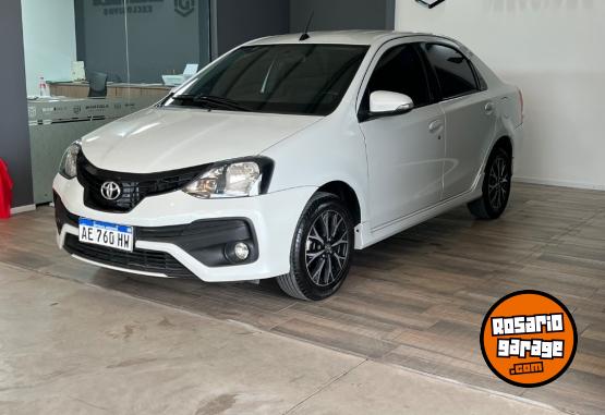 Autos - Toyota Etios XLS  4 Puertas 2021 Nafta 70448Km - En Venta