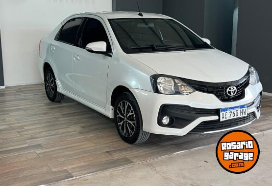 Autos - Toyota Etios XLS  4 Puertas 2021 Nafta 70448Km - En Venta