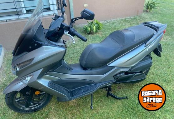 Motos - Kymco X-TOWN 2022 Nafta 20000Km - En Venta