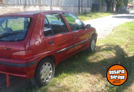 Autos - Peugeot 106 1998 Nafta 255000Km - En Venta