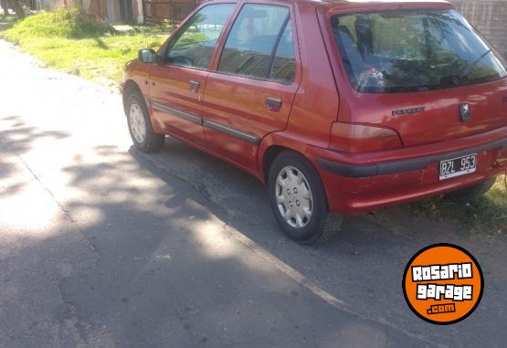 Autos - Peugeot 106 1998 Nafta 255000Km - En Venta