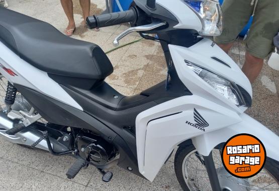 Motos - Honda Wave 2021 Nafta 1700Km - En Venta