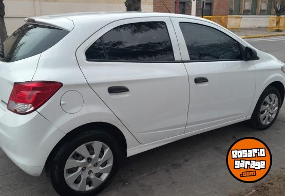 Autos - Chevrolet ONIX LT NAFTA 1.4 2016 Nafta 100850Km - En Venta