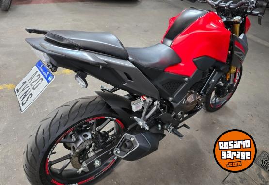 Motos - Honda cb 300, twister 2023 Nafta 2800Km - En Venta