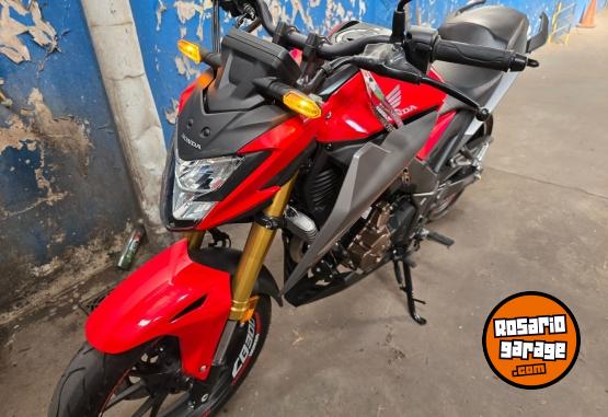 Motos - Honda cb 300, twister 2023 Nafta 2800Km - En Venta