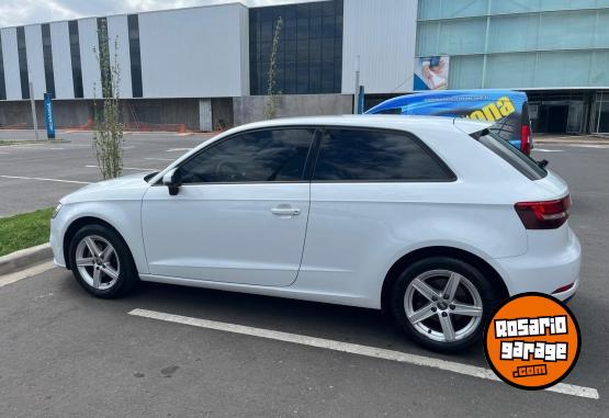 Autos - Audi A3 sportback  stronic 2018 Nafta 81000Km - En Venta