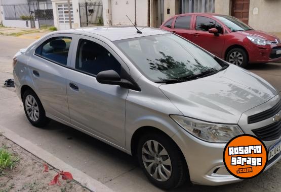 Autos - Chevrolet Prisma joy LS 2017 Nafta 200000Km - En Venta