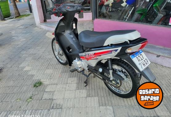 Motos - Motomel Bliz 110 2023 Nafta 5000Km - En Venta