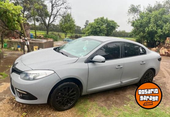 Autos - Renault Fluence 2.0 2015 Nafta 130Km - En Venta