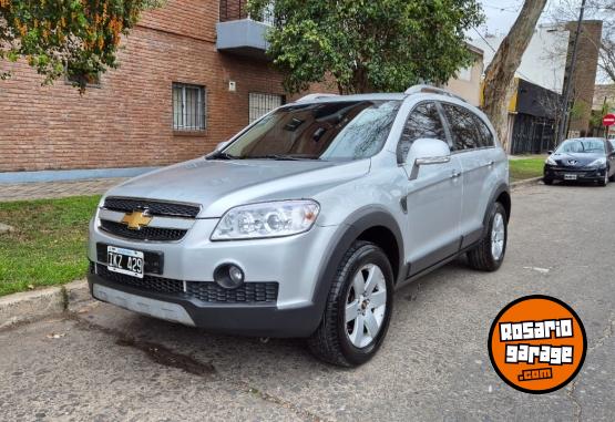 Camionetas - Chevrolet Captiva ltz 7plazas permu 2010 Diesel 196000Km - En Venta