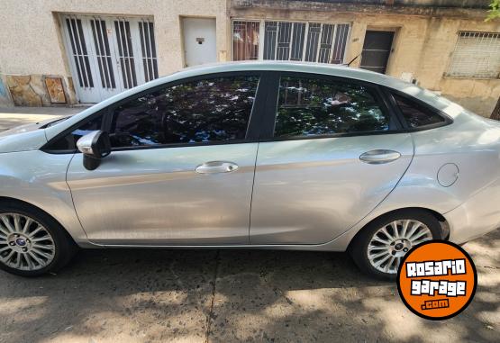 Autos - Ford FIESTA SE PLUS 2016 Nafta 395000Km - En Venta