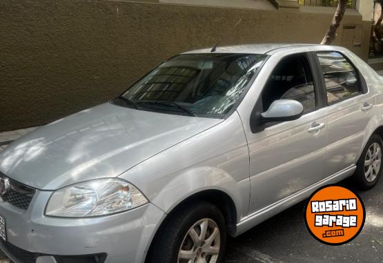 Autos - Fiat Siena 2015 GNC 102000Km - En Venta