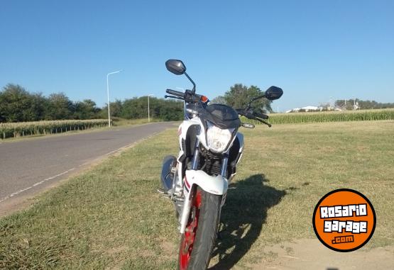 Motos - Honda CB 250 twister 2022 Nafta 6000Km - En Venta