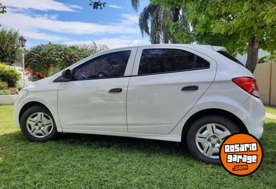 Autos - Chevrolet Onix Joy 2017 Nafta 180000Km - En Venta