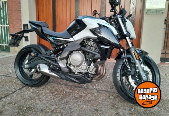 Motos - CF 650 NK 2023 Nafta 6000Km - En Venta