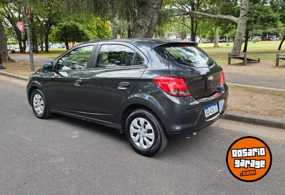 Autos - Chevrolet Onix 2019 Nafta 63000Km - En Venta