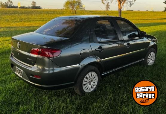 Autos - Fiat Siena 1.4 Attractive 2012 Nafta 158000Km - En Venta