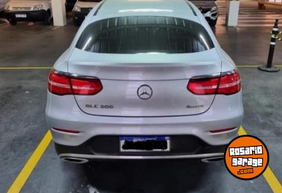 Utilitarios - Mercedes Benz Gl300 pack amg 2018 Nafta 80000Km - En Venta