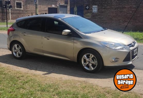 Autos - Ford Focus se 2.0 2014 Nafta 118000Km - En Venta