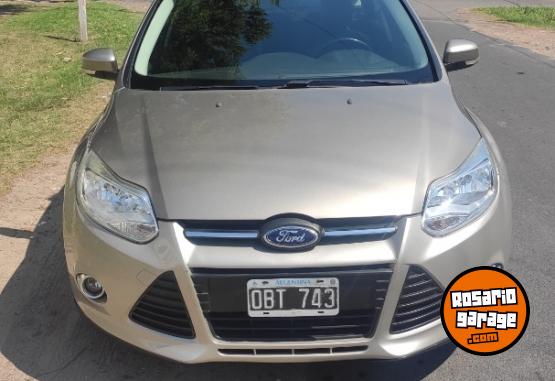 Autos - Ford Focus se 2.0 2014 Nafta 118000Km - En Venta