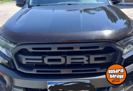 Camionetas - Ford RANGER RAPTOR 2020 Diesel 83000Km - En Venta