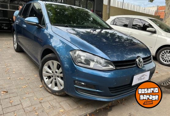 Autos - Volkswagen Golf Confortline 2015 Nafta 118000Km - En Venta