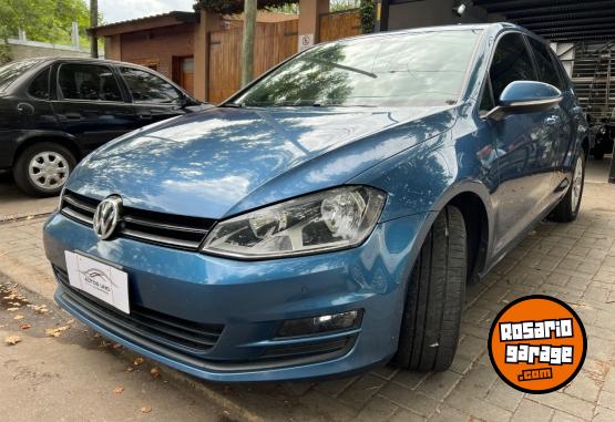 Autos - Volkswagen Golf Confortline 2015 Nafta 118000Km - En Venta