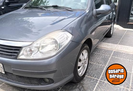 Autos - Renault Symbol 2013 Nafta 180000Km - En Venta