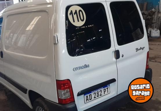 Utilitarios - Citroen Berlingo furgn hdi 2018 Diesel 150000Km - En Venta