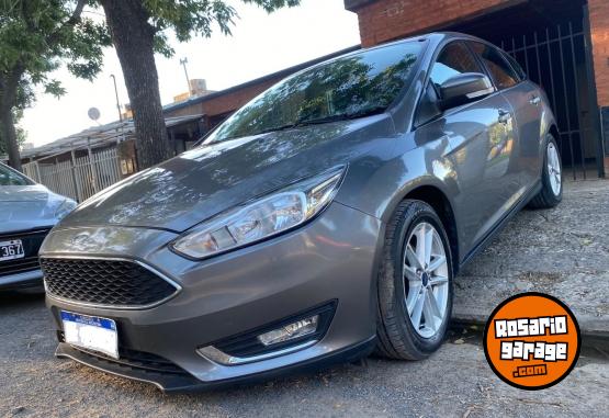 Autos - Ford Focus SE plus 2.0 2017 Nafta 89000Km - En Venta