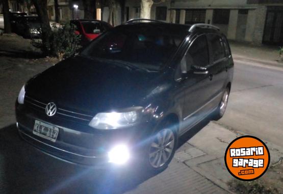 Autos - Volkswagen Suran 2011 GNC 240000Km - En Venta