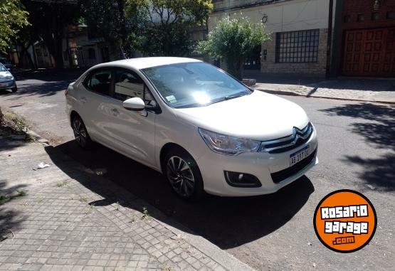 Autos - Citroen C4 lounge Vento Cruze 2017 Nafta 65000Km - En Venta