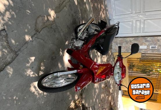 Motos - Motomel DLX 2023 Nafta 12000Km - En Venta