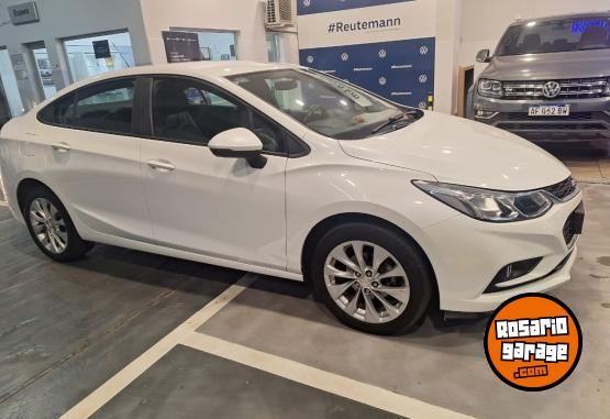 Autos - Chevrolet CRUZE 1.4T LT 4P 2017 Nafta 110000Km - En Venta