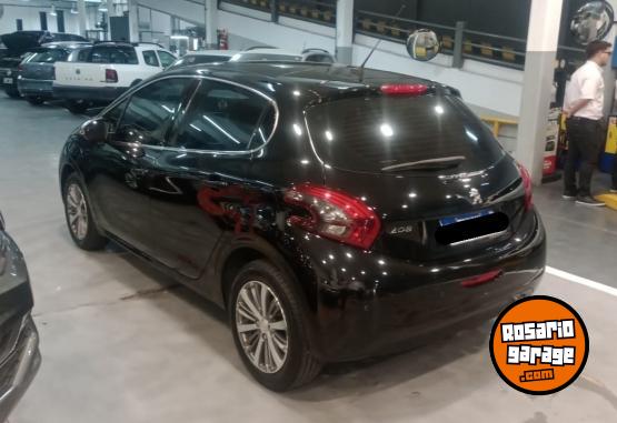 Autos - Peugeot 208 1.6 FELINE MT 2018 Nafta 77000Km - En Venta