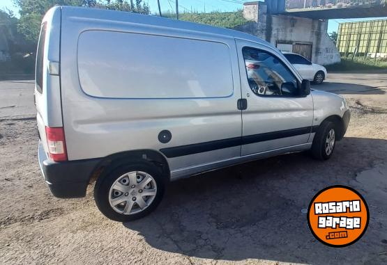 Utilitarios - Peugeot Parnert 2014 GNC 160000Km - En Venta