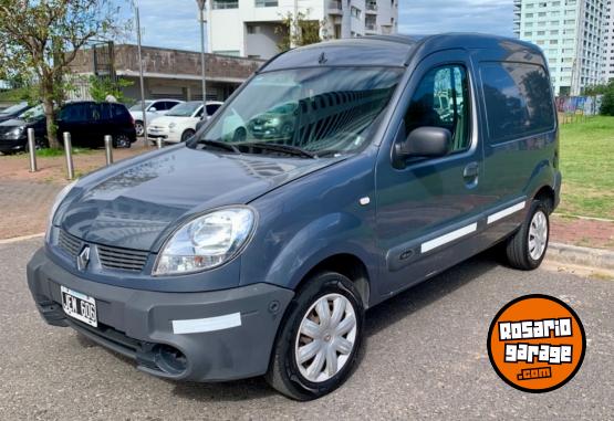 Utilitarios - Renault Kangoo 2010 Nafta 210000Km - En Venta