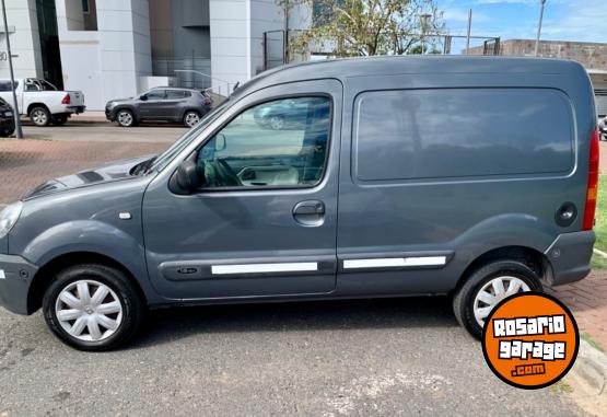 Utilitarios - Renault Kangoo 2010 Nafta 210000Km - En Venta