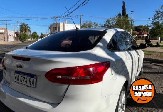 Autos - Ford focus 2016 Nafta 150000Km - En Venta